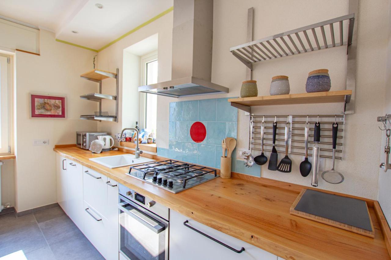 Ferienwohnung Il Punto Rosso Nesso Exterior foto